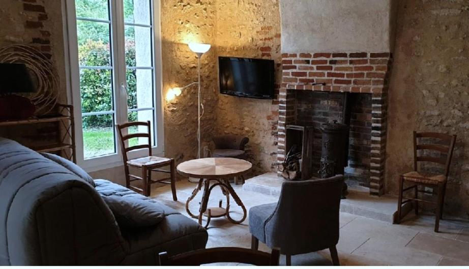 La Petite Maison Dans La Foret Gy-en-Sologne エクステリア 写真